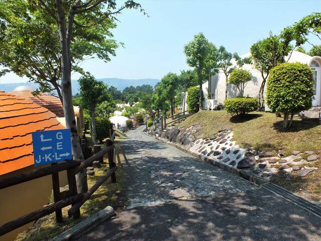 阿蘇ファームヴィレッジ　敷地内　道