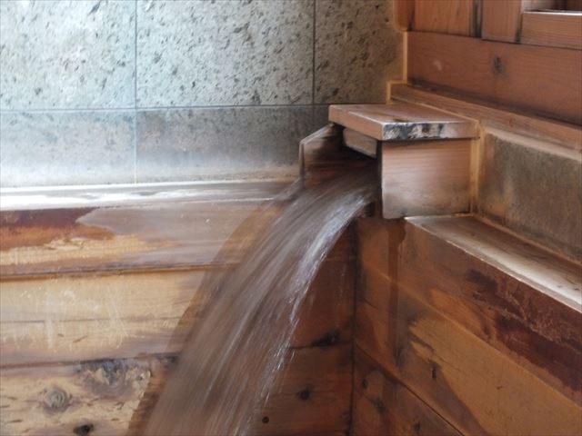 別府　日帰り温泉　ひょうたん温泉　いつでも一番風呂