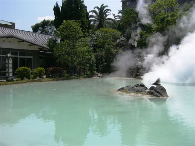別府地獄めぐり　白池地獄