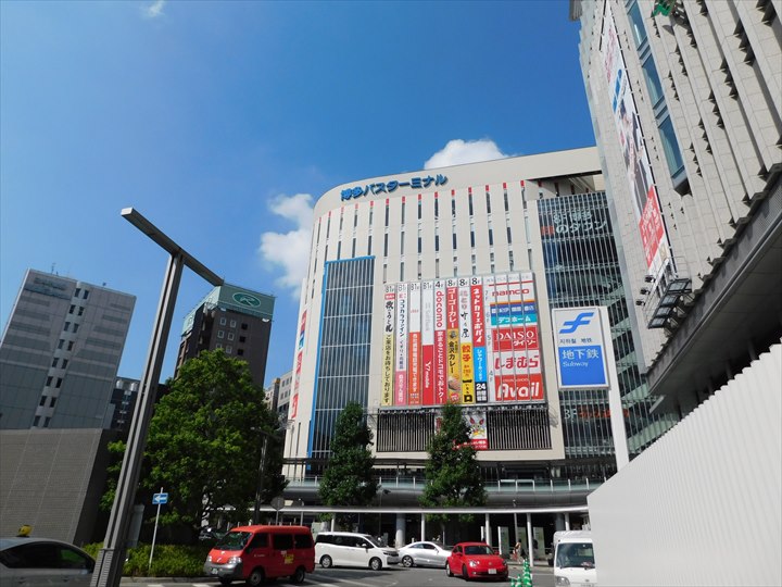 博多バスターミナルビル　ビル　外観