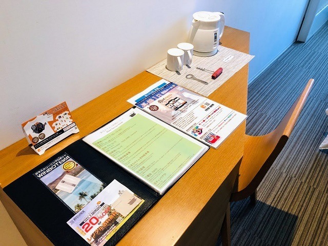 変なホテル　スーペリアツイン　デスク