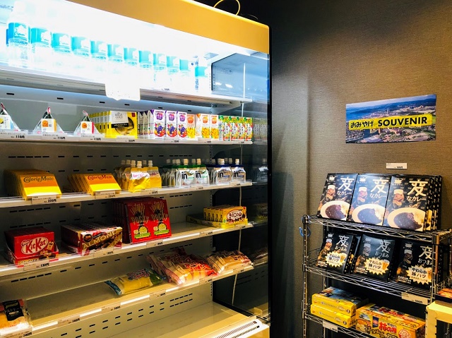 変なホテル　スマートコンビニ　商品