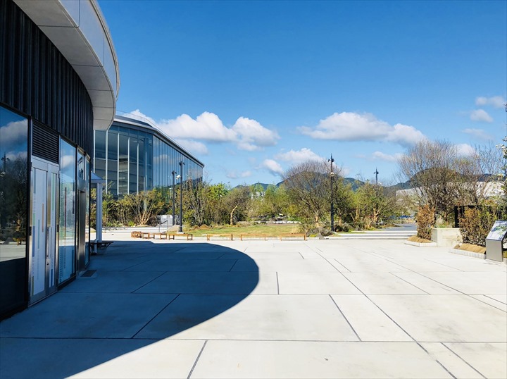 熊本バスターミナル サクラマチガーデン