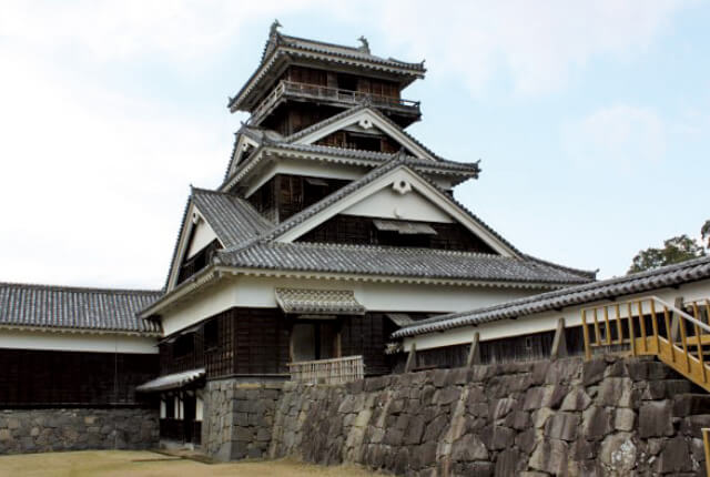 宇土櫓(うどやぐら)