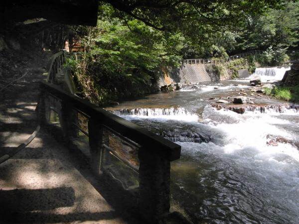黒川温泉　夏　田の原川