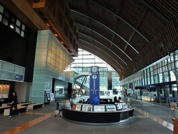 九州国立博物館　エントランス