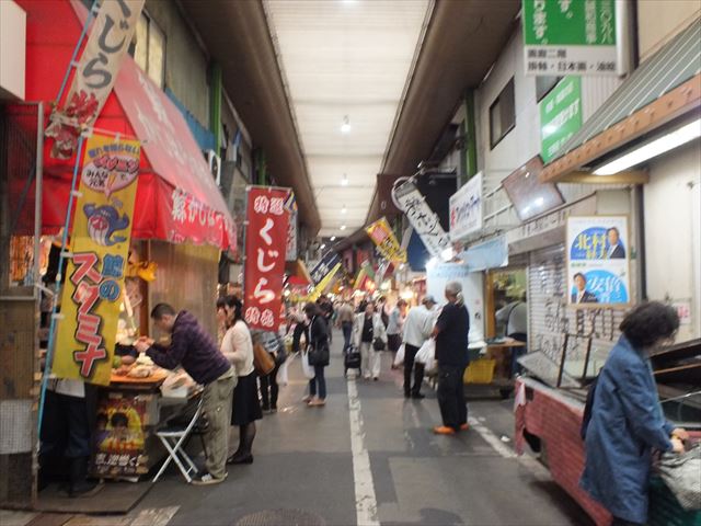 旦過市場　賑わい