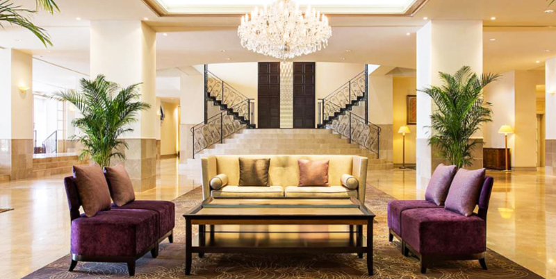 ルークプラザホテル