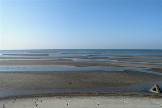 真玉海岸｜大分県でただひとつ干潟に沈む絶景の夕日