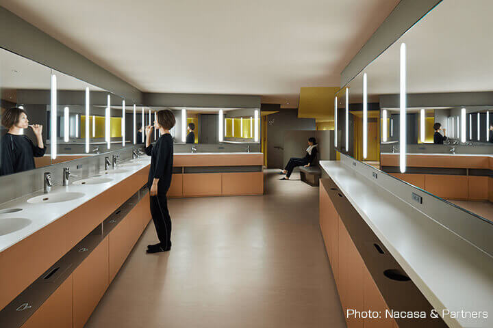 nine hours Nakasu Kawabata station