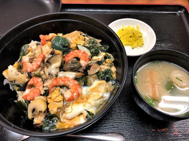 志賀島 グルメ 中西食堂 曙丼 料理