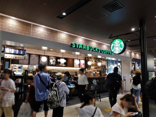 天神バスターミナル　スターバックス