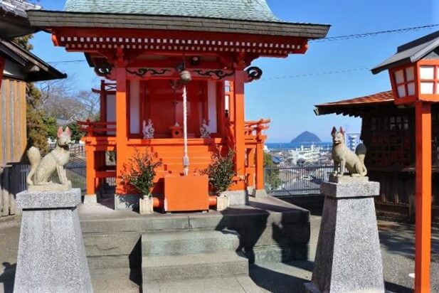 臼杵観光　卯寅稲荷神社